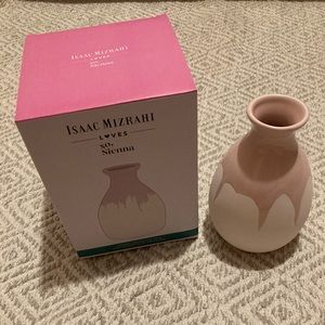 Isaac Mizrahi Light Pink Flower Vase
